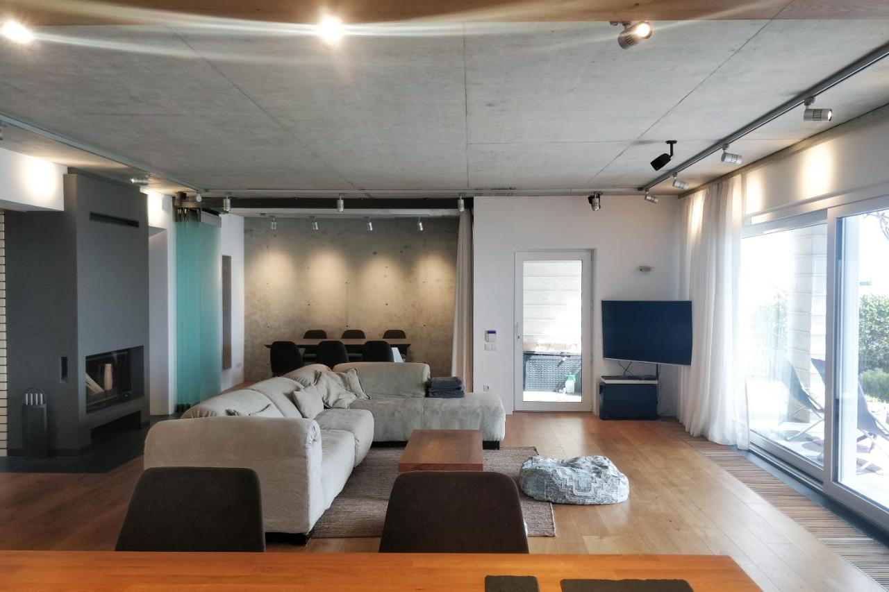 Beach Villa Varna - Cosiness 4 Meters From The Sea Екстериор снимка